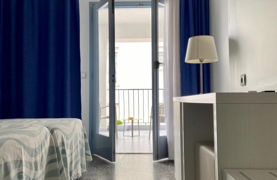 Photograph of the access to private balcony in Hostal Pitiusa Ibiza